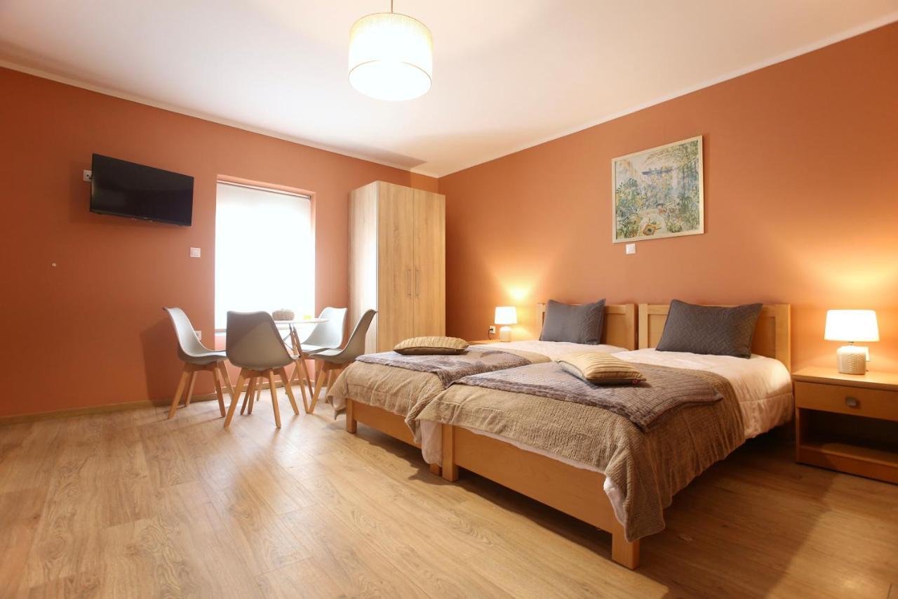 Gk Mediterranean Village - Airport Free Shuttle By Gk Properties Markópoulon Екстериор снимка